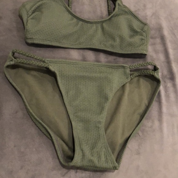Xhiliration Green Bikini NWOT - Picture 2 of 4